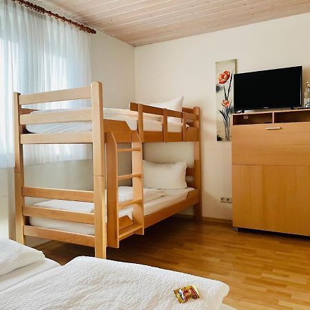 Hotel Gastehaus Gluck Wir Haben Immer Eintrittskarten Fur Den Europa-Park Fur Sie! Rust Exteriér fotografie